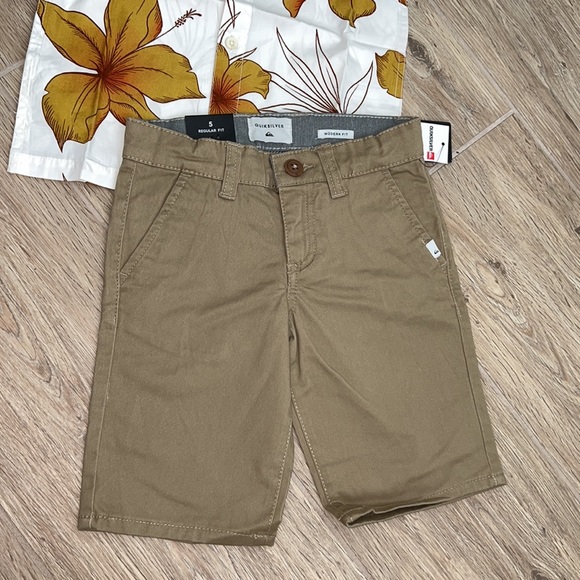 ๐ QUIKSILVER SHIRT AND SHORT SET BUNDLE BOX FOR BOYS SIZE 5 ๐ - Picture 4 of 8